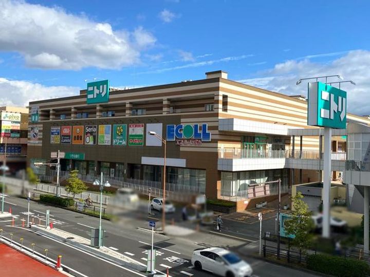 シャンソン和泉中央の周辺