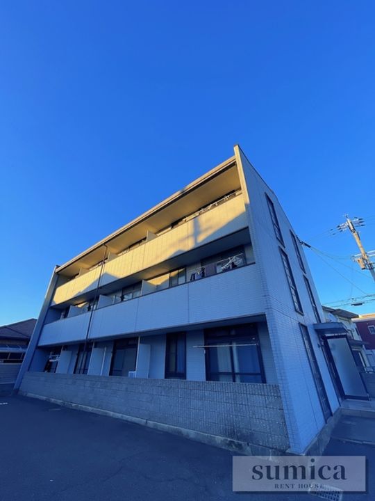 レオパレスSMILEの外観