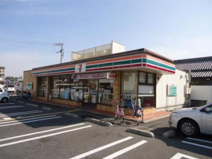 レオパレスSMILEの周辺