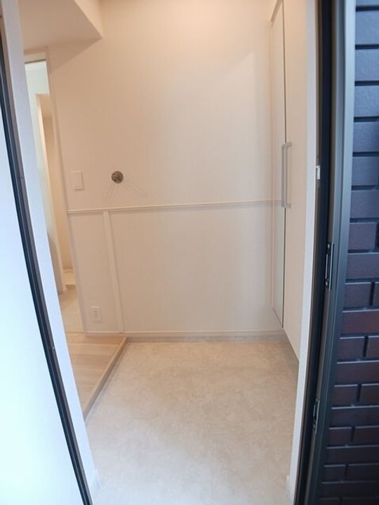 Garden 浜プラスの玄関