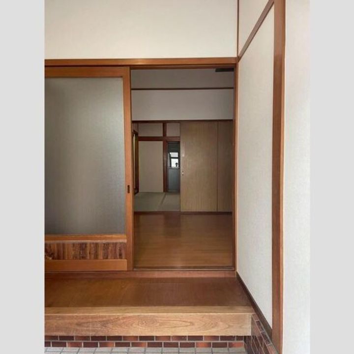 大阪府岸和田市大工町(一戸建)の賃貸物件の玄関