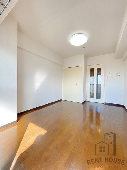 エフォール・ナガイの内装