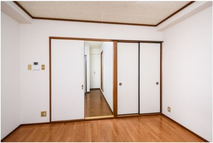 ハイツタナカの内装