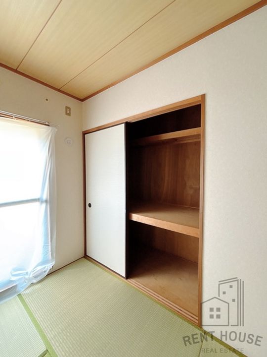 パン・リーヴルのその他画像