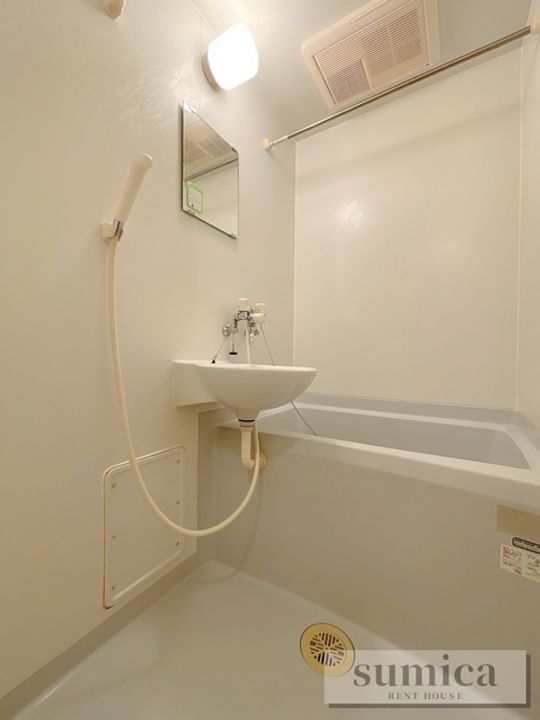 レオパレスFutura 泉の風呂