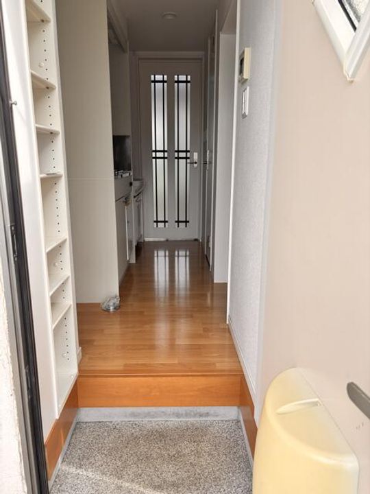 フォレストハウス鎌ヶ谷101の玄関