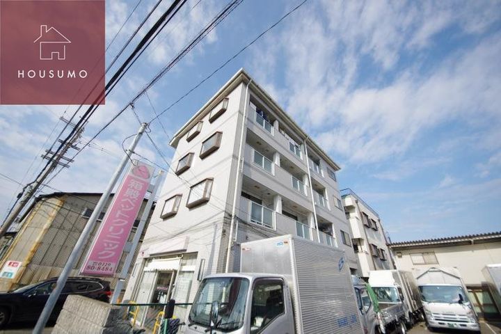 トトロハイツ303の外観