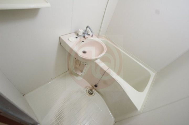 ジェイプライド新深江の風呂
