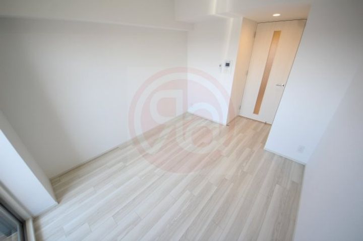 アドバンス大阪バレンシア504の居間