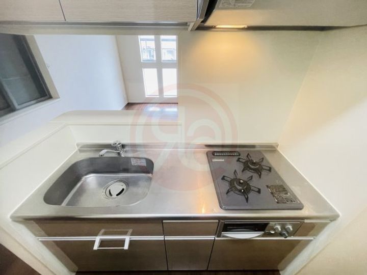 ラフテル西邸のキッチン