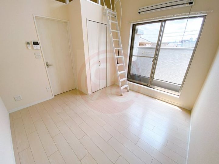 大阪府東大阪市御厨1丁目(アパート)の賃貸物件の居間