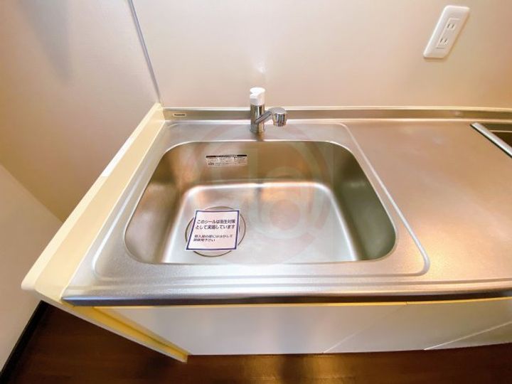 大阪府東大阪市森河内西1丁目(アパート)の賃貸物件のキッチン