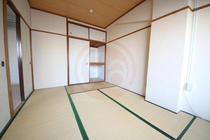 大阪府東大阪市高井田本通3丁目(マンション)の賃貸物件の寝室