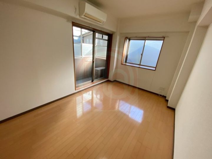 大阪府東大阪市渋川町1丁目(マンション)の賃貸物件105の内装