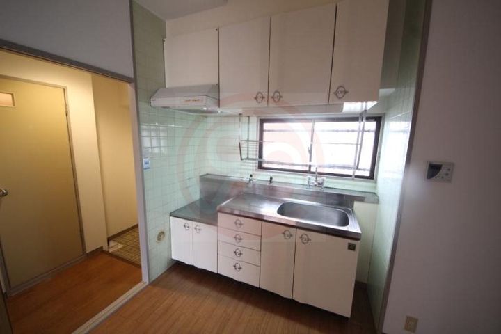 大阪府東大阪市高井田本通2丁目(マンション)の賃貸物件のキッチン