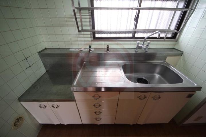 大阪府東大阪市高井田本通2丁目(マンション)の賃貸物件のキッチン