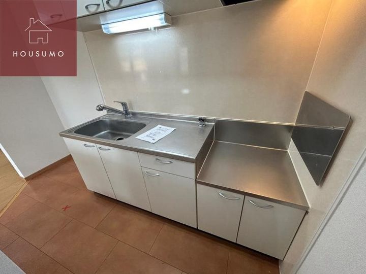 アルドーレ ウーノのキッチン