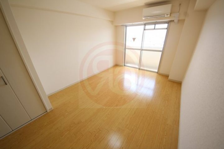 大阪府大阪市生野区新今里1丁目(マンション)の賃貸物件の居間