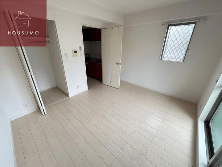 エスト・ドミール(大東市)の居間