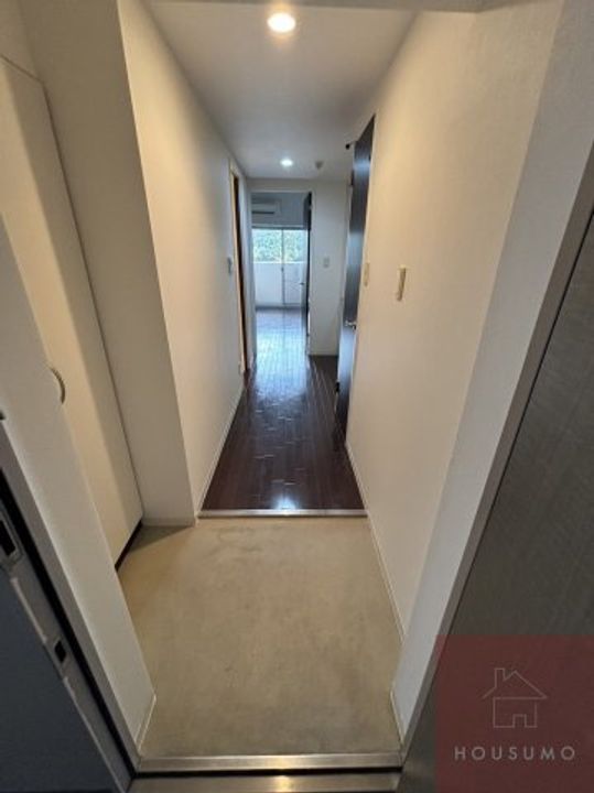 GOパレス桃山台の玄関