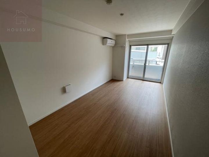 大阪府八尾市本町5丁目(マンション)の賃貸物件105の居間