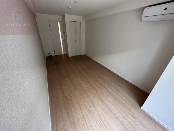大阪府八尾市本町5丁目(マンション)の賃貸物件302の居間
