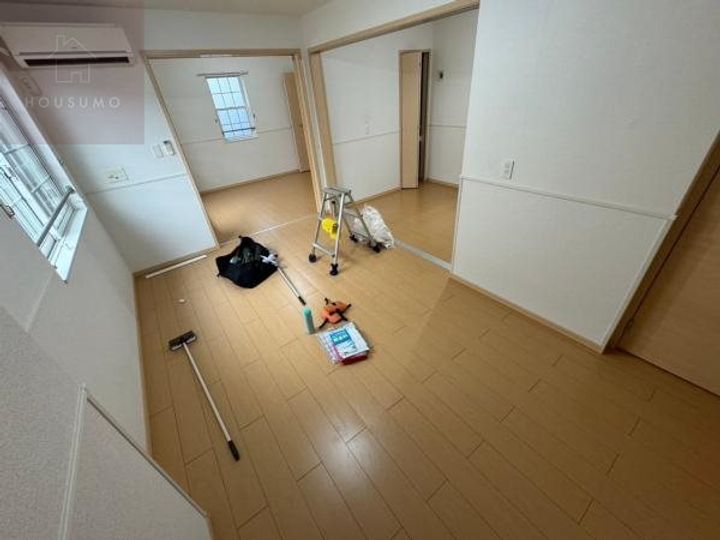 大阪府八尾市八尾木6丁目(アパート)の賃貸物件201の居間