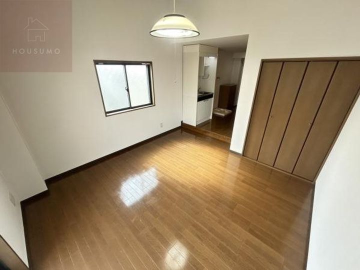 大阪府八尾市陽光園2丁目(マンション)の賃貸物件の居間