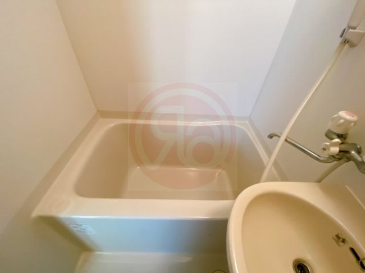 シャトル光の風呂