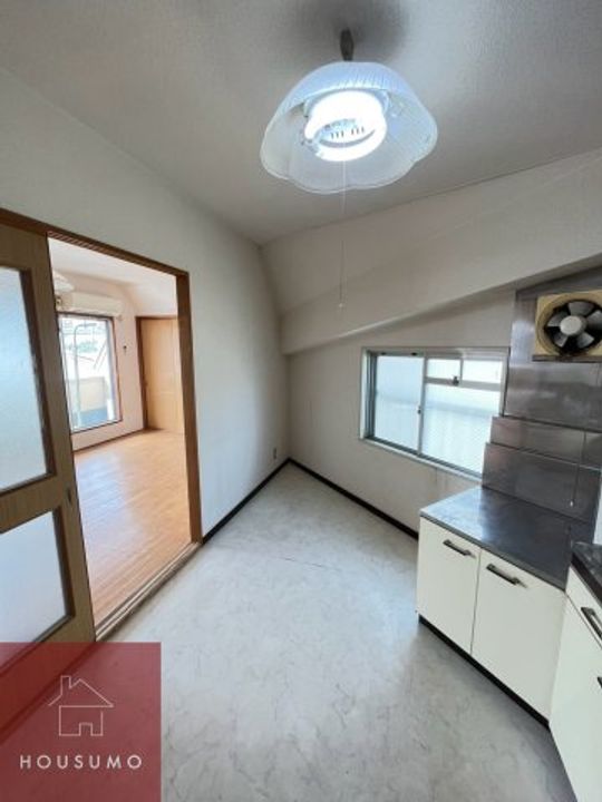 メゾンモモの居間