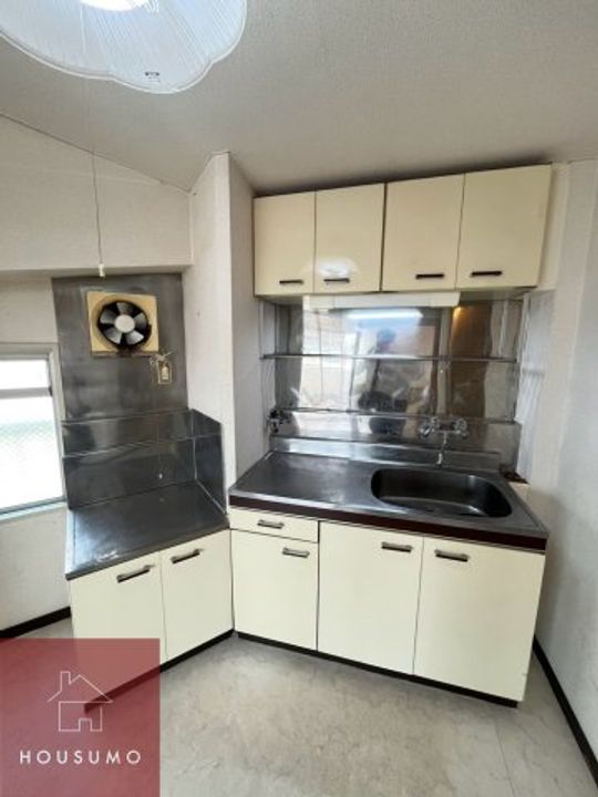 メゾンモモのキッチン