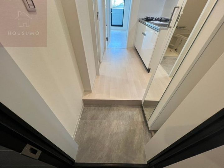 大阪府東大阪市西堤2丁目(アパート)の賃貸物件の玄関