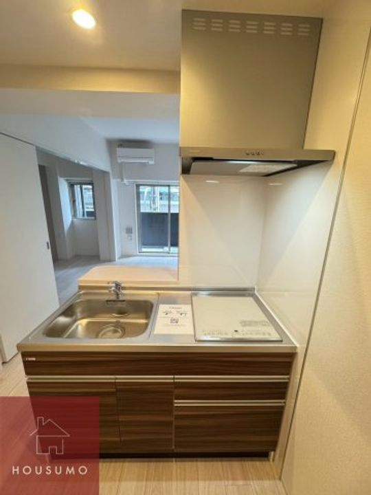 セレニテ新大阪グランデ ミリュー のキッチン