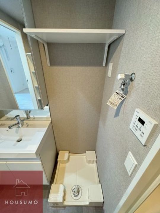エル・セレーノ新大阪北 601の内装