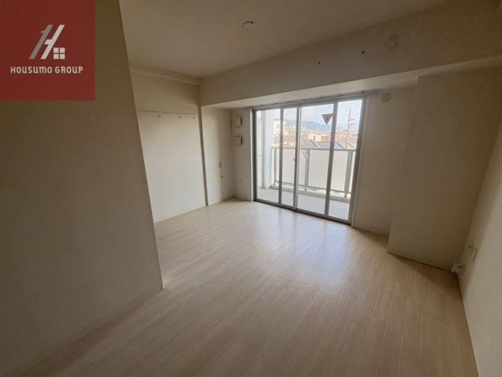 大阪府八尾市上之島町南1丁目(マンション)の賃貸物件の居間