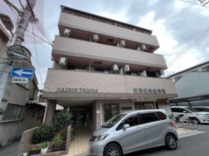 メゾントーマスの外観