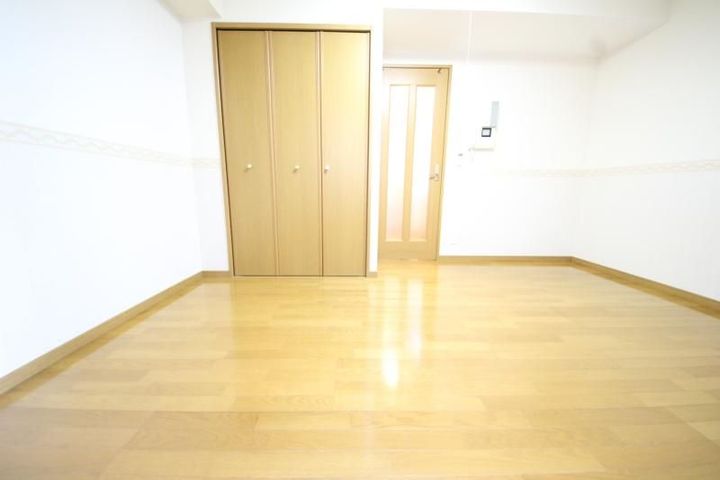 メゾントーマスの居間