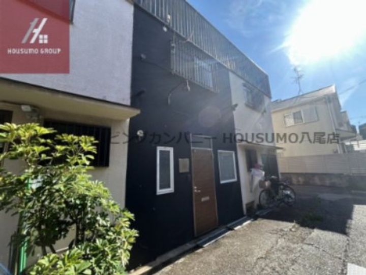 大阪府八尾市西山本町6丁目(テラスハウス)の賃貸物件の外観