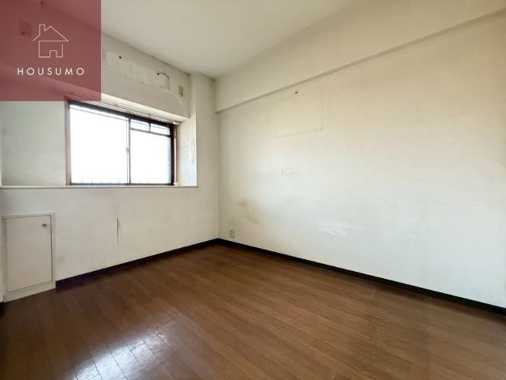 アンドユーイワキ 東大阪704の寝室