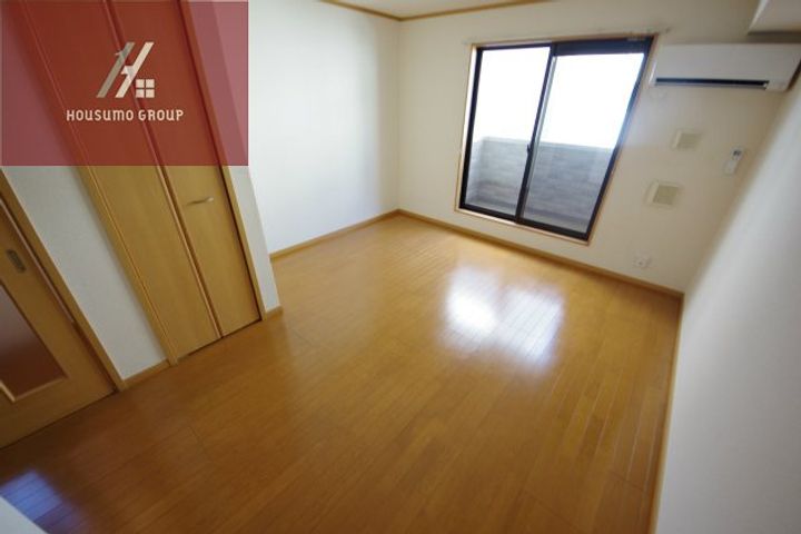 フルリールコート201の居間