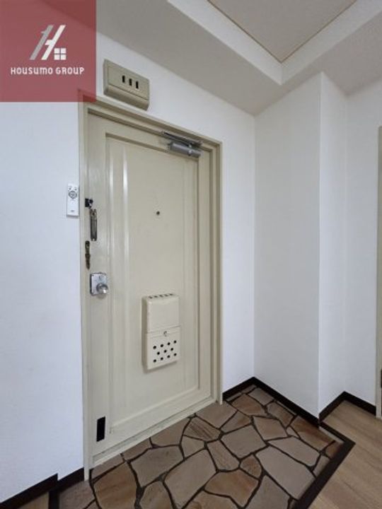 大阪府大阪市平野区加美東7丁目(マンション)の賃貸物件の玄関