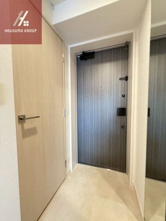 大阪府大阪市東成区中道3丁目の賃貸マンションの玄関