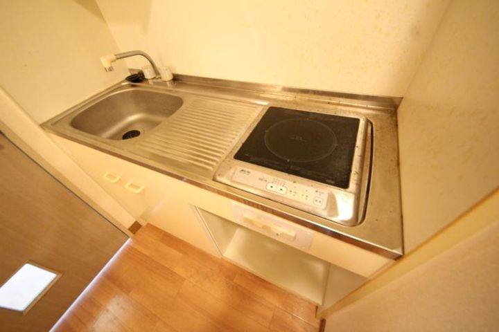 ラフェリオ新深江のキッチン