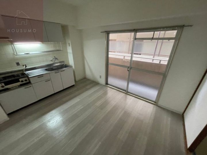 大阪府東大阪市足代北1丁目(マンション)の賃貸物件の居間