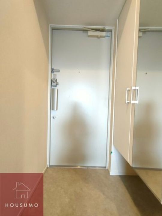 カーサ天神 306の玄関