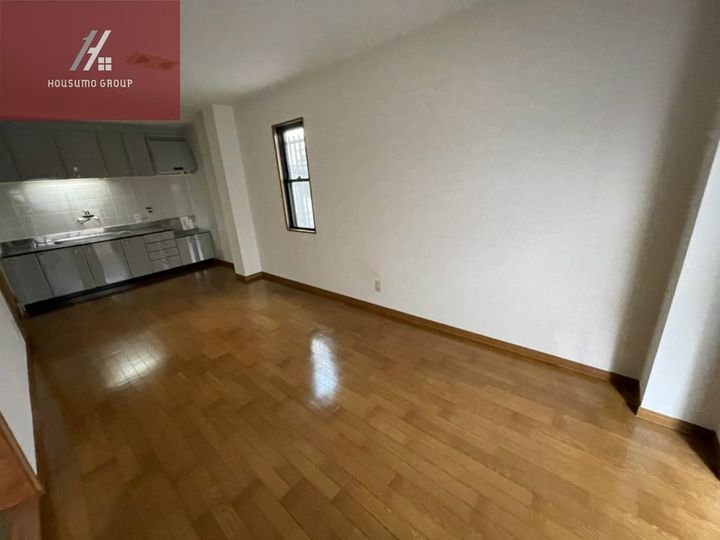 ハイムクレイン102の居間