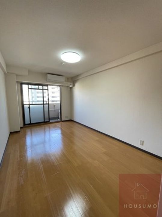 マンション野口II701の居間