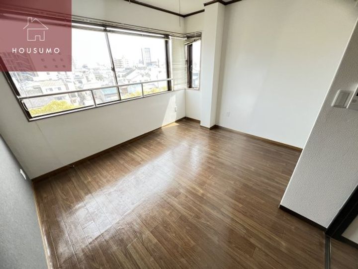 大阪府大阪市平野区背戸口4丁目(マンション)の賃貸物件の居間