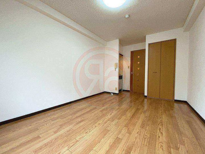 SENTIA八戸ノ里108の居間