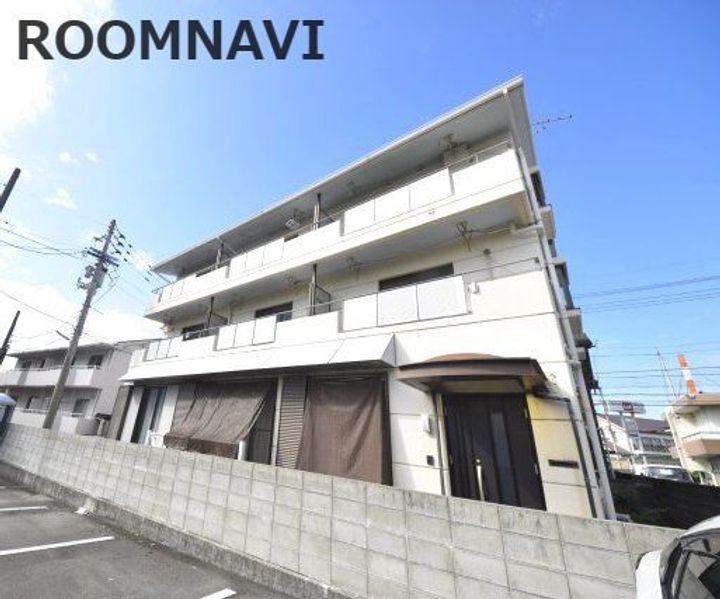 宏栄マンションの外観